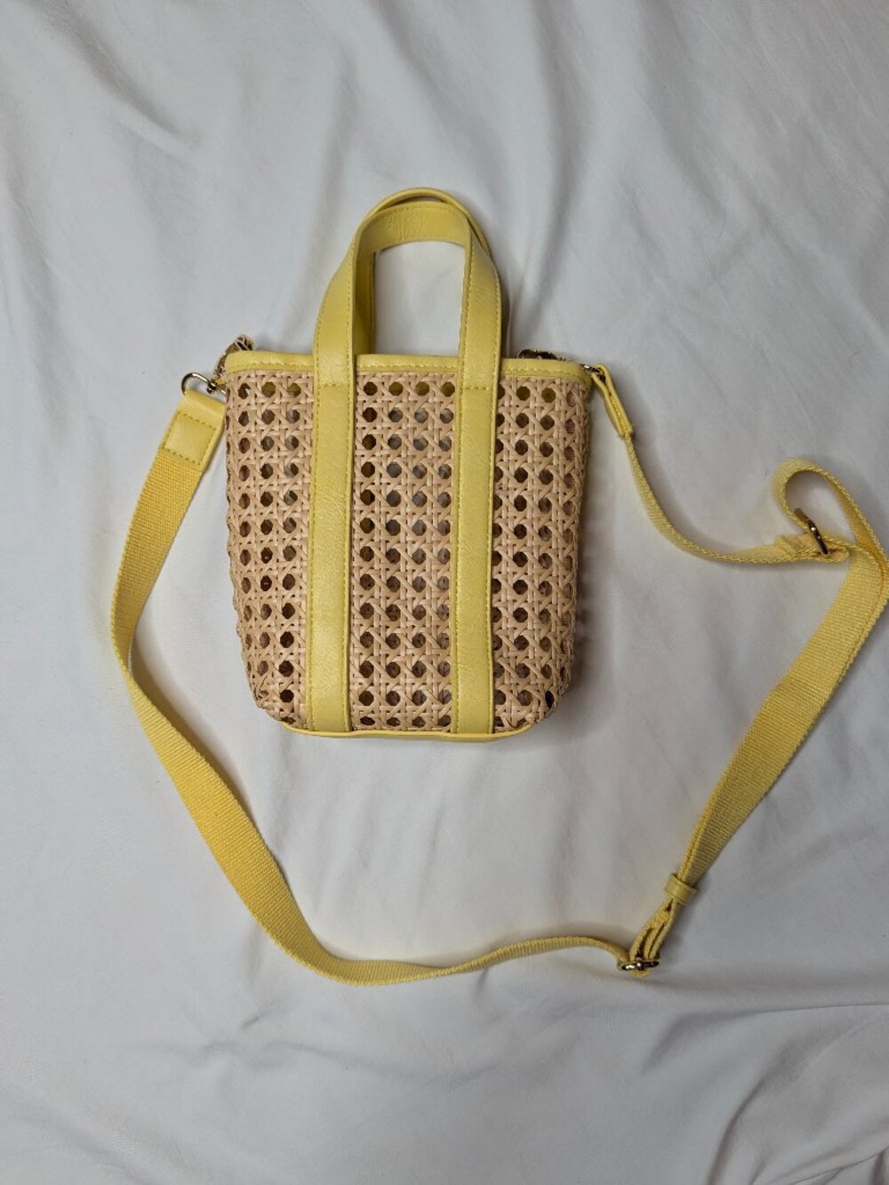 Universal Thread Mini Rattan Tote Bag – Yellow - Picture 2 of 5